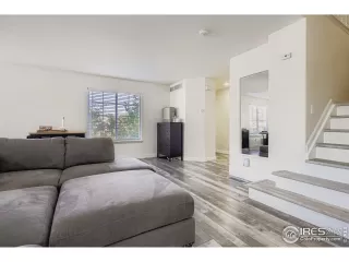 Photo #6: 1044193 Listing 