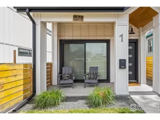 Photo #2: 1044406 Listing 