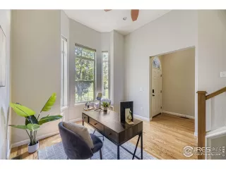 Photo #5: 1044695 Listing