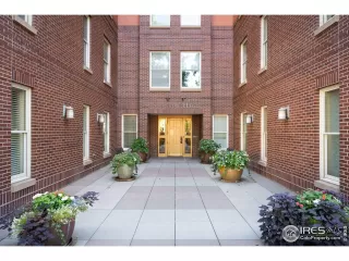 Photo #2: 1044812 Listing