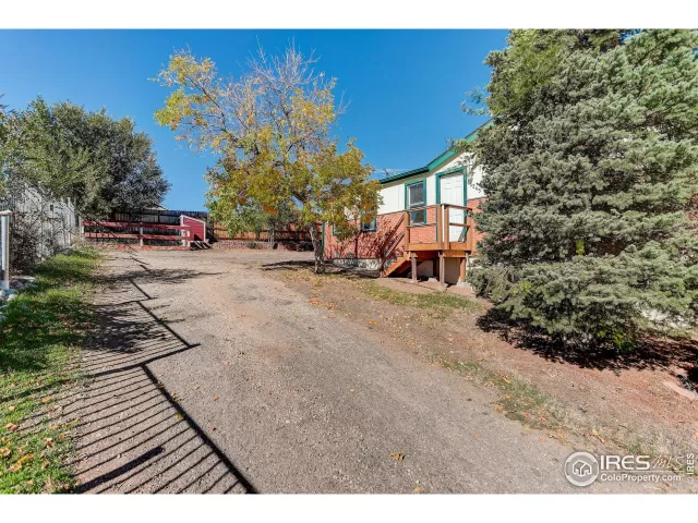 MLS: 1045499 Condo For Sale