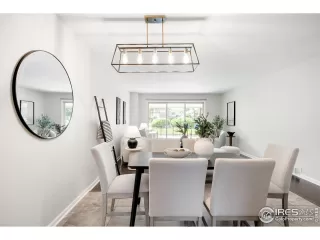 Photo #6: 1045641 Listing