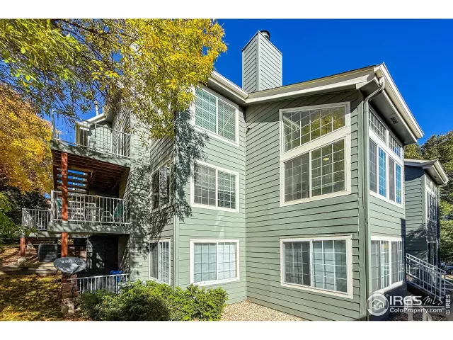 MLS: 1045649 Condo For Sale