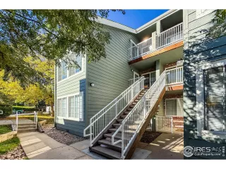 Photo #2: 1045649 Listing