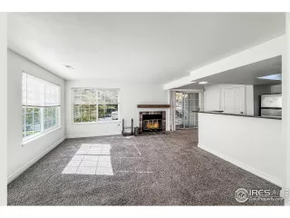 Photo #4: 1045649 Listing