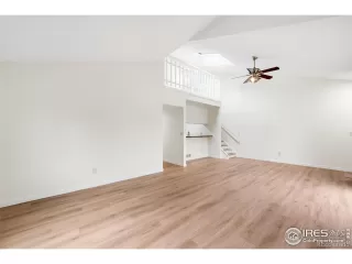 Photo #2: 1045784 Listing