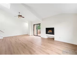 Photo #3: 1045784 Listing