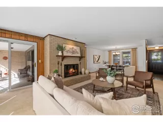 Photo #5: 1045928 Listing 