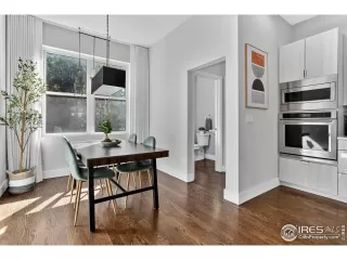 Photo #6: 1045952 Listing 