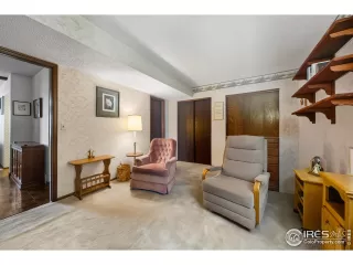 Photo #5: 1046248 Listing