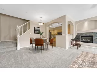 Photo #4: 1046322 Listing 