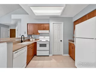 Photo #6: 1046444 Listing