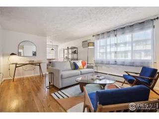 Photo #2: 1046581 Listing