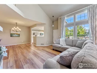 Photo #6: 1046731 Listing 