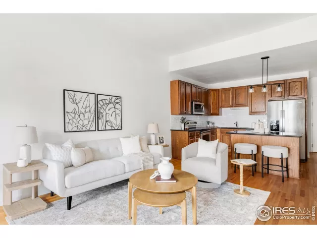 MLS: 1046799 Condo For Sale