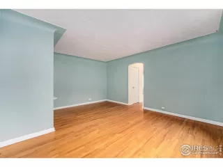 Photo #5: 1046870 Listing 