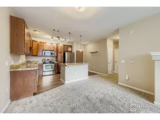 Photo #5: 1046905 Listing 