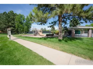 Photo #5: 1047039 Listing