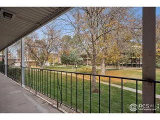 Photo #5: 1047060 Listing