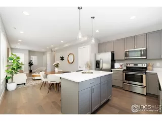 Primary Photo for MLS#: 1047091