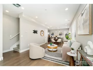 Photo #3: 1047091 Listing 