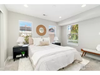 Photo #4: 1047091 Listing 