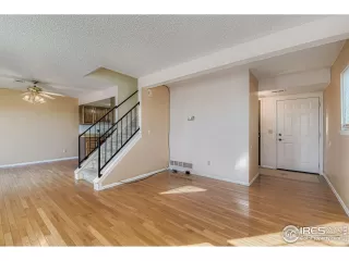 Photo #2: 1047109 Listing 