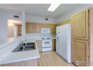 Photo #2: 1047135 Listing 