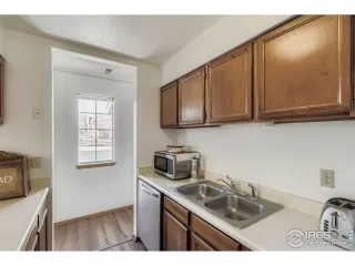 Photo #4: 1047372 Listing 