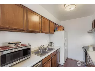 Photo #5: 1047372 Listing 