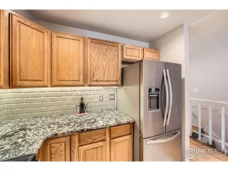 Photo #5: 1047379 Listing