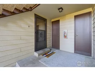 Photo #2: 1047384 Listing