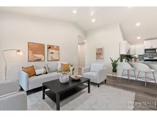 Photo #6: 1047788 Listing 