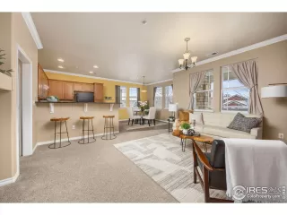 Photo #5: 1047921 Listing 