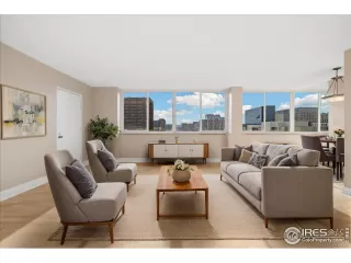 Photo #5: 1047927 Listing 