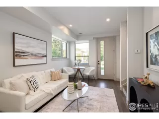 Photo #3: 1048196 Listing 