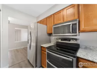 Photo #3: 1048214 Listing 