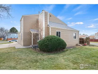 Photo #3: 1048456 Listing