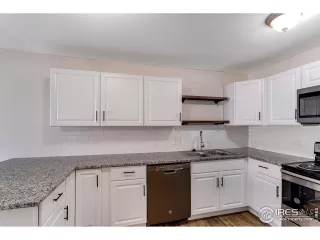 Photo #3: 1048785 Listing 