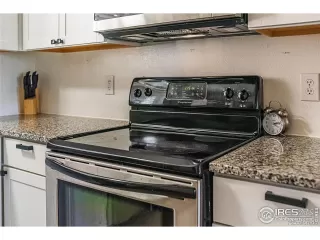 Photo #5: 1048994 Listing 