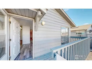 Photo #2: 1049172 Listing