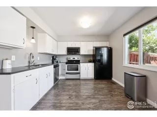 Photo #3: 1049207 Listing 