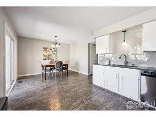 Photo #4: 1049207 Listing 