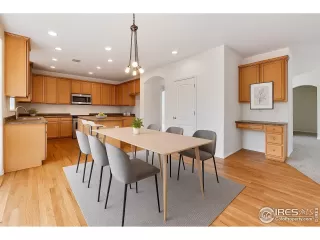 Photo #5: 1049509 Listing 