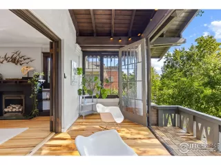 Photo #2: 1049523 Listing 