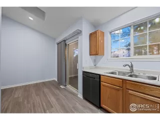 Photo #5: 1049591 Listing 