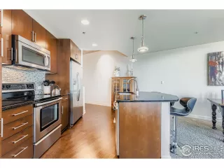 Photo #4: 1049926 Listing 