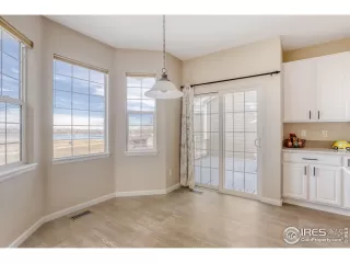 Photo #5: 1050153 Listing