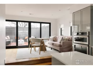 Photo #6: 1050287 Listing 