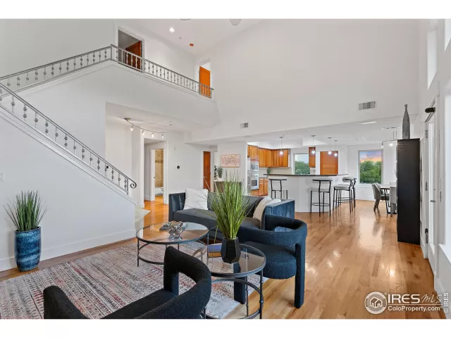 MLS: 1050359 Condo For Sale